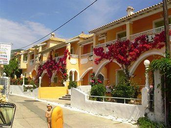 Anna Maria Studios And Apartments Moraḯtika Esterno foto